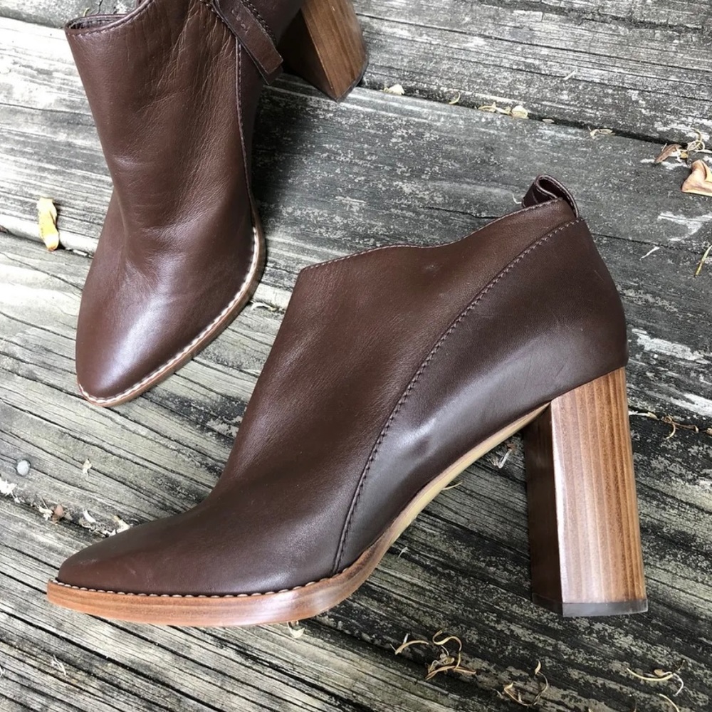 NWOT MaxMara Women's Danubio Dark Brown Leather Ankle Booties Sz 41EU 10…